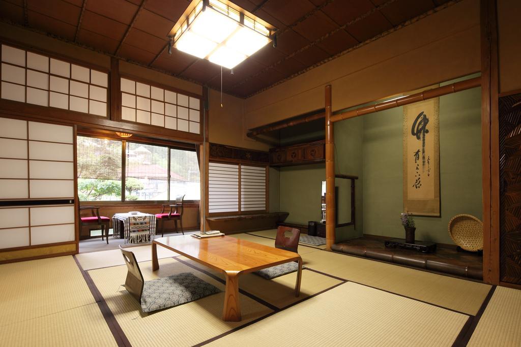 Shimizu Ryokan Yufu Extérieur photo